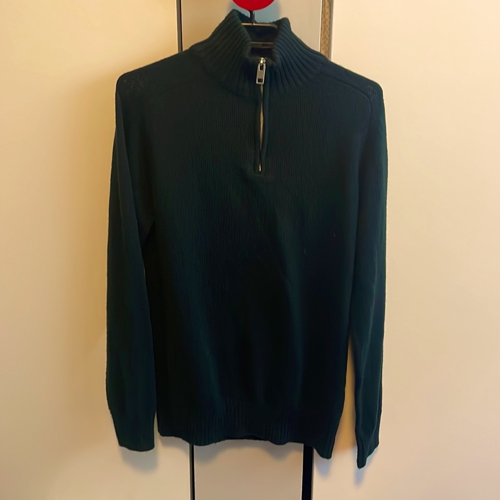 H&M green zip up